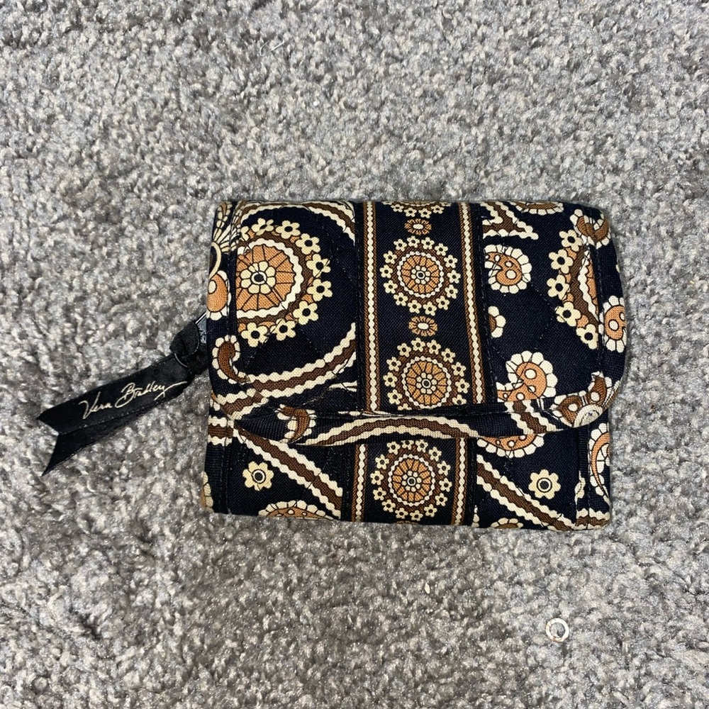Vera bradley wallet